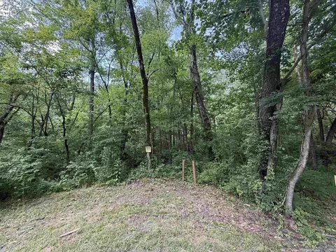 0 Honeysuckle Dr, Boonville, IN 47601