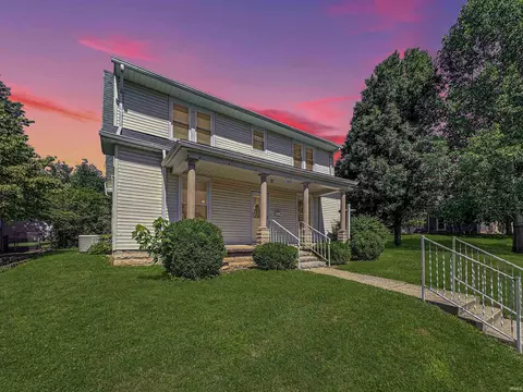 2003 F St, Bedford, IN 47421