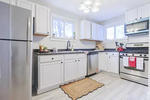 Kitchen - 811 Ewing Ave, South Bend, IN 46613 photo 1 of 4