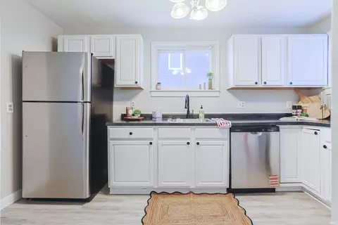 811 Ewing Ave, South Bend, IN 46613 photo 12