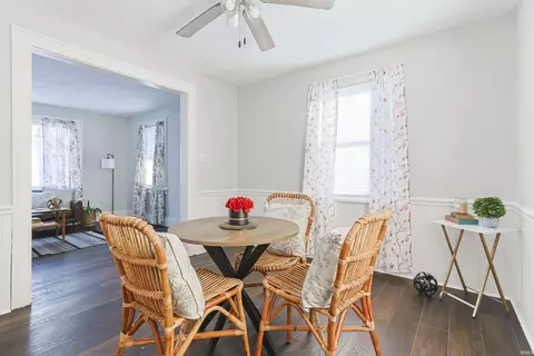 Dining - 811 Ewing Ave, South Bend, IN 46613 photo 3 of 3