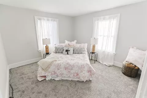 Bedroom - 811 Ewing Ave, South Bend, IN 46613 photo 1 of 6