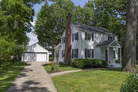 324 Bercliff Dr, South Bend, IN 46615