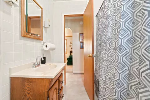 Bath - 740 E Powers St, Albany, IN 47320 photo 2 of 2