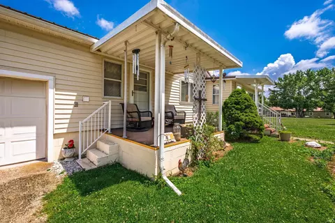 Exterior - 740 E Powers St, Albany, IN 47320 photo 6 of 8