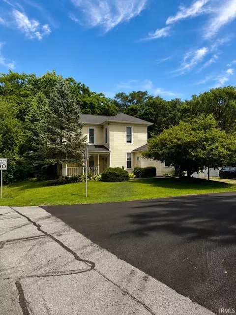 702 Washington St, Burlington, IN 46915
