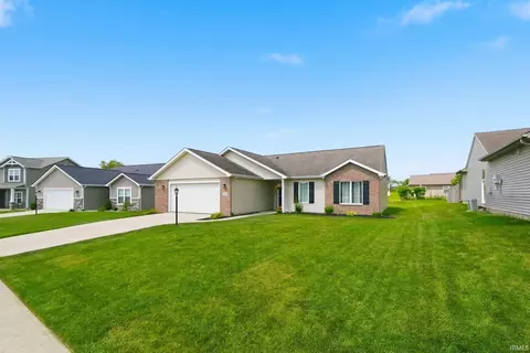 Exterior - 825 Innkeepers Ct, Waterloo, IN 46793 photo 14 of 14