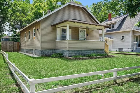 353 W Indiana Ave, Elkhart, IN 46516