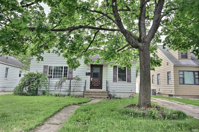 2434 Carlton Ct, Fort Wayne, IN 46802