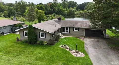 30046 Westlake Dr, Elkhart, IN 46514