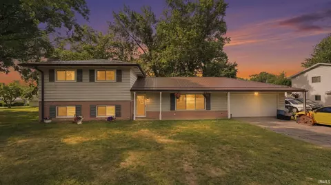 4622 Lake Ave, Fort Wayne, IN 46815
