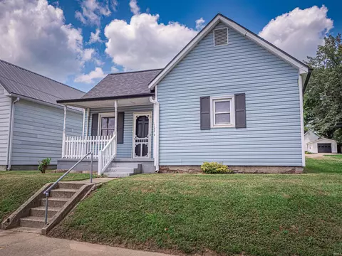 Exterior - 1206 E Walnut St, Washington, IN 47501 photo 1 of 6