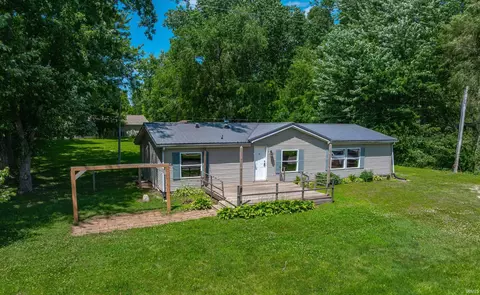 78 Ems B6 Ln, Leesburg, IN 46538