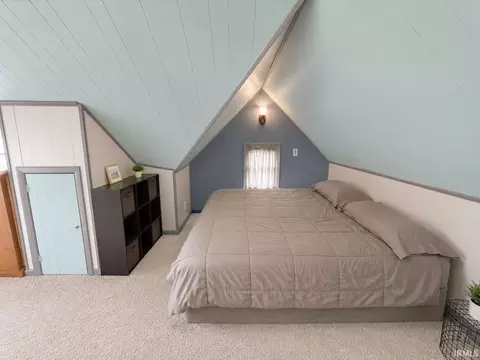Bedroom - 129 E Grant St, Greentown, IN 46936 photo 9 of 9