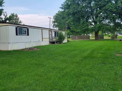 128 S Kentucky St, Jasonville, IN 47438