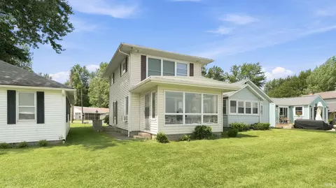 628 E Lakewood Ave, Warsaw, IN 46580