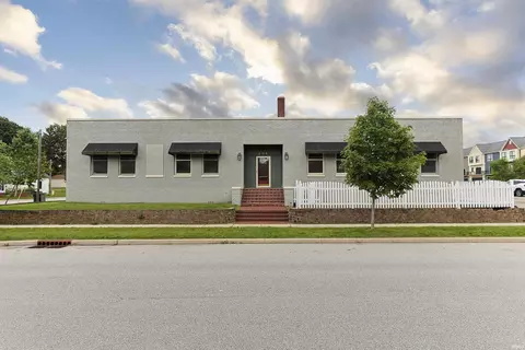 306 S Notre Dame Ave, South Bend, IN 46617