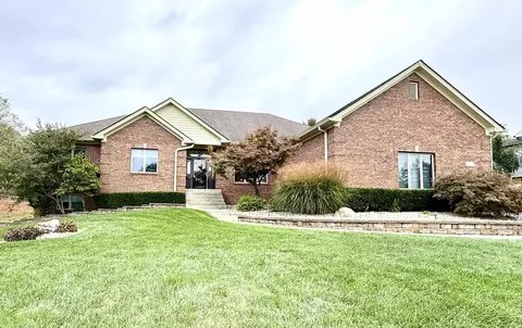 4191 Bending Ln, Greenwood, IN 46143