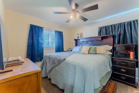 Bedroom - 876 Sunset Dr, Wabash, IN 46992 photo 1 of 3