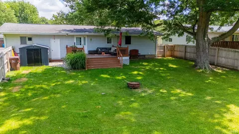 Exterior - 876 Sunset Dr, Wabash, IN 46992 photo 2 of 4