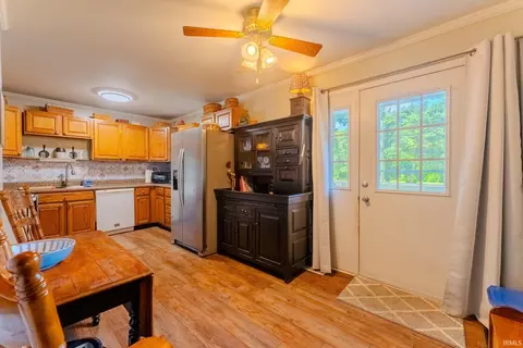 Entry Way - 876 Sunset Dr, Wabash, IN 46992 photo 1 of 1