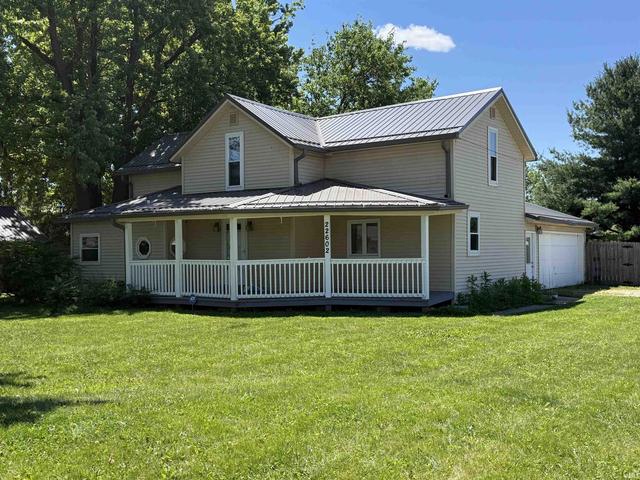 22602 Stenger St, Woodburn, IN 46797