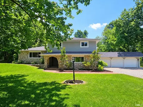 2251 Viehe Dr, Evansville, IN 47725
