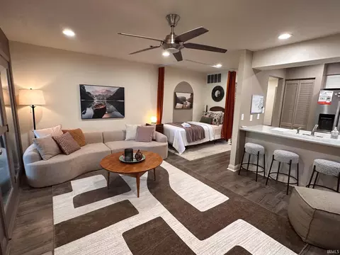 Living - 4062 Eagle Bay Dr, Bloomington, IN 47401 photo 2 of 3