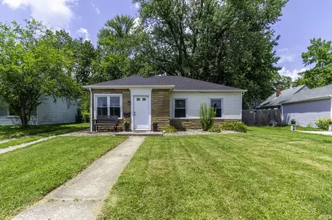 1921 N Highlands Blvd, Fort Wayne, IN 46808
