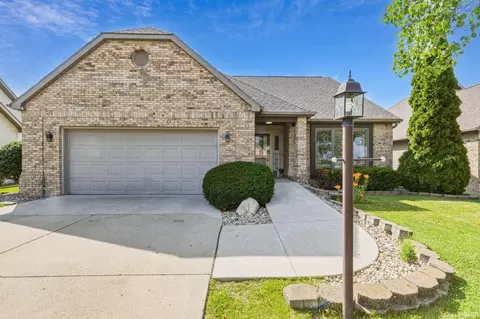 3905 Doral Ln, Elkhart, IN 46517