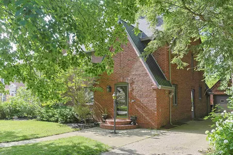 1315 Sunnymede Ave, South Bend, IN 46615