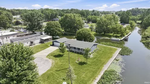 86 Ems B6b Ln, Leesburg, IN 46538