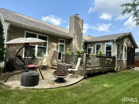 Exterior - 4755 Donington Dr, Bloomington, IN 47401 photo 8 of 11