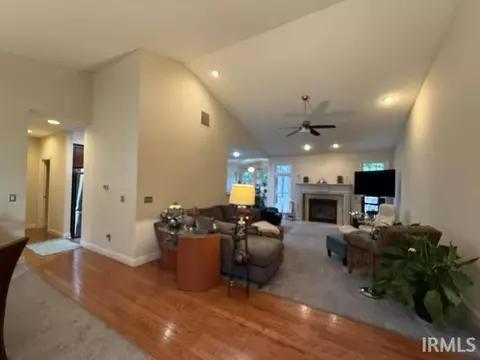Entry Way - 4755 Donington Dr, Bloomington, IN 47401 photo 2 of 2