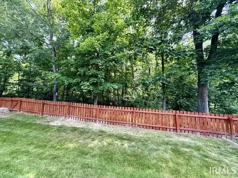 Exterior - 4755 Donington Dr, Bloomington, IN 47401 photo 9 of 11