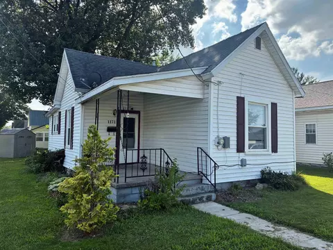 1171 Dewolf St, Vincennes, IN 47591