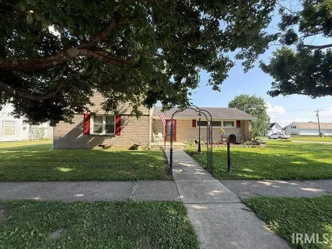716 W Oak St, Mitchell, IN 47446 photo 28
