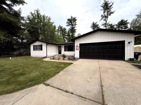 Exterior - 51822 Currant Rd, Granger, IN 46530 photo 3 of 4