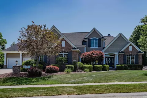 16020 Kestrel Dr, Huntertown, IN 46748