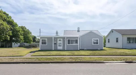 907 S State St, Kendallville, IN 46755