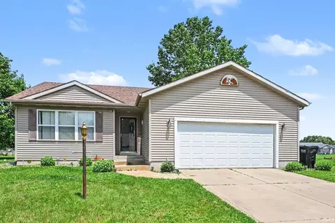 18185 Scarborough Ln, Elkhart, IN 46528