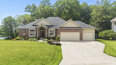 11811 Island Cove Dr, Fort Wayne, IN 46845