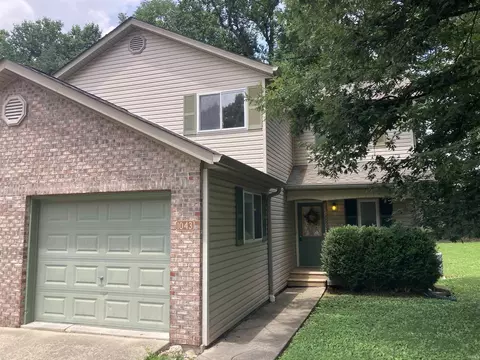1043 N Forest View Dr, Ellettsville, IN 47429