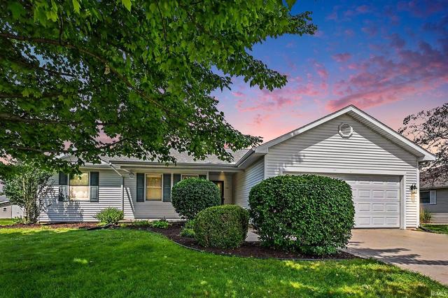 1001 Colonial Manor Dr, Goshen, IN 46526
