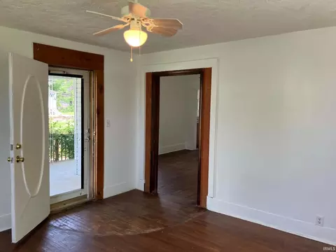 Entry Way - 407 E Washington St, Dunkirk, IN 47336 photo 1 of 2