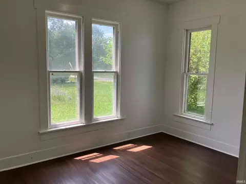 Bedroom - 407 E Washington St, Dunkirk, IN 47336 photo 3 of 3