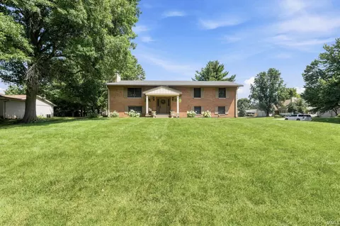 1059 S Southernview Dr, Lafayette, IN 47909