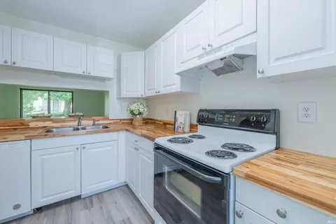 Kitchen - 563 E Graham Pl, Bloomington, IN 47401 photo 1 of 5