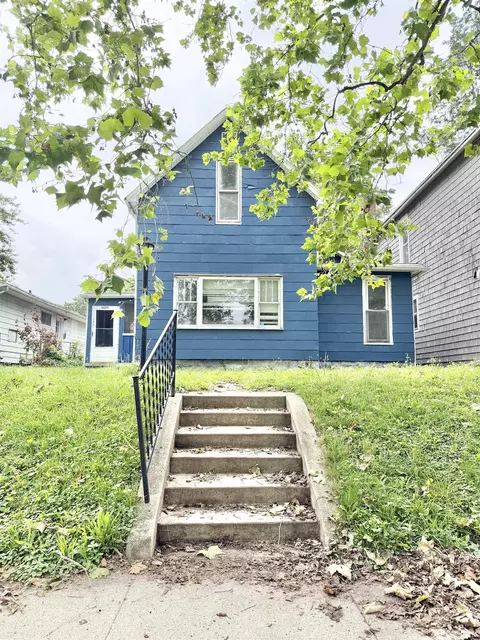 1527 High St, Logansport, IN 46947