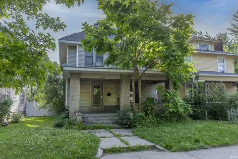 1104 Woodward Ave, South Bend, IN 46616